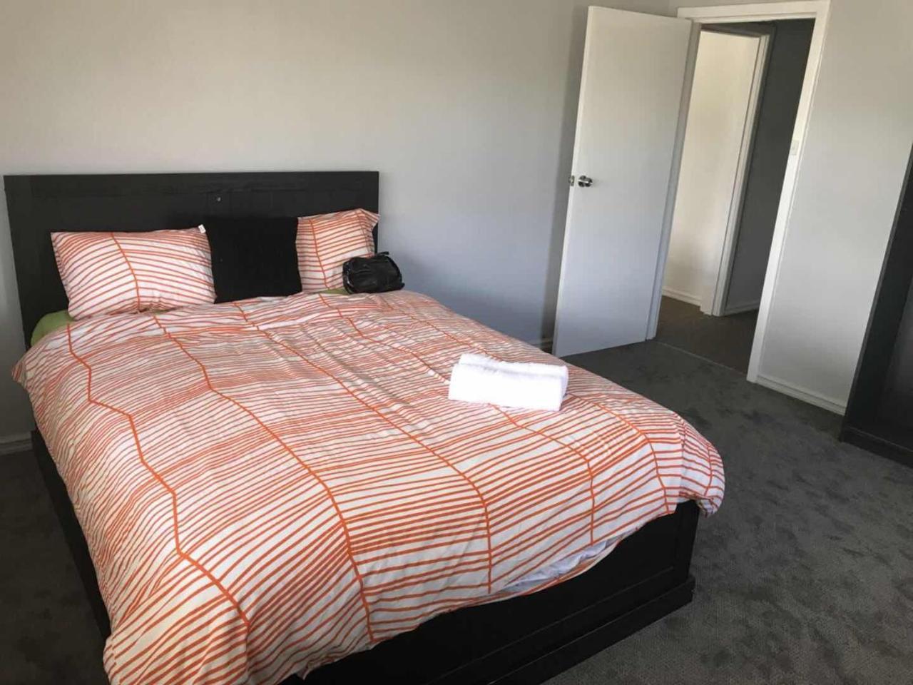 Maddington House Unit A Villa Perth Dış mekan fotoğraf